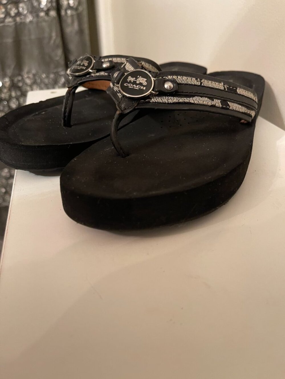 Coach Jasmine Leather Flip Flop Sandal Black Grey Size 10 - Picture 3 of 13